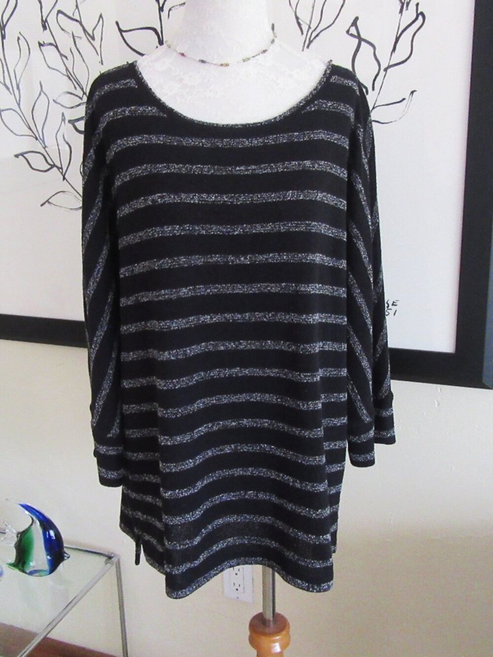Ann Taylor Loft black stripe tunic polyester shirt with 3/4 length sleeve - XL